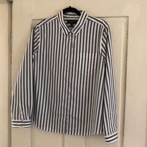 Banana Republic Quinn shirt size L exelent shape